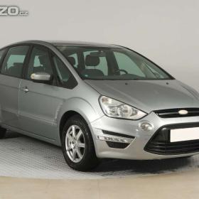 Fotka k inzerátu Ford S- MAX 2.0 TDCi / 19136333