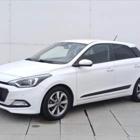 Fotka k inzerátu Hyundai i20 1,2 i Comfort Aut. Klima Navi / 19293687