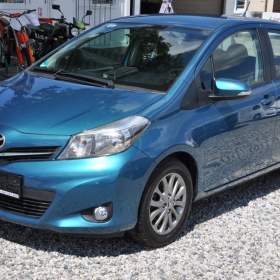 Fotka k inzerátu Toyota Yaris 1.3VVT- i 73kW / 17728942