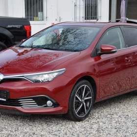 Fotka k inzerátu Toyota Auris 1.8HSD 73kW Automat / 18044950