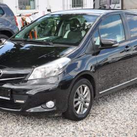 Fotka k inzerátu Toyota Yaris 1.3VVT- i 73kW / 18435905