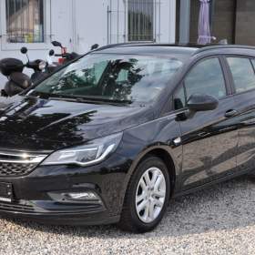 Fotka k inzerátu Opel Astra 1.6CDTi 81kW KOMBI / 19176840