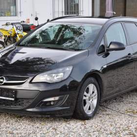 Fotka k inzerátu Opel Astra 1.7CDTi 81kW KOMBI / 19223408