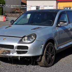 Fotka k inzerátu Porsche Cayenne 4.5i V8 250kW / 19228062