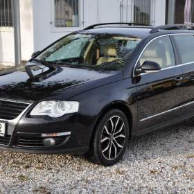 Fotka k inzerátu Volkswagen Passat 2.0TDi 103kW KOMBI Comfort / 19229041