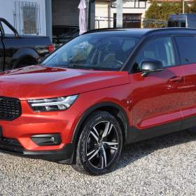 Volvo XC40 2.0 B4 140kW AWD R- design / 19337891