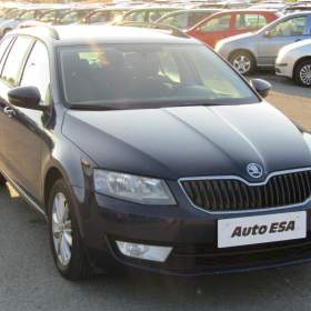 Fotka k inzerátu Škoda Octavia 1.6TDi, Ambition, + ALU / 17517626