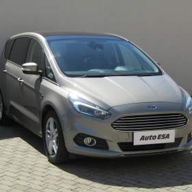 Fotka k inzerátu Ford S- MAX 2.0, +servis. kniha / 17559975