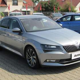 Fotka k inzerátu Škoda Superb 2.0TDi, DSG / 17717180