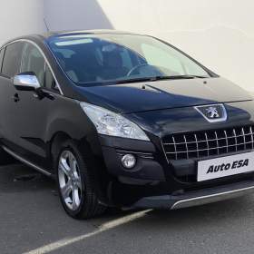 Fotka k inzerátu Peugeot 3008 2.0 HDi, Platinum, panor, / 18340557