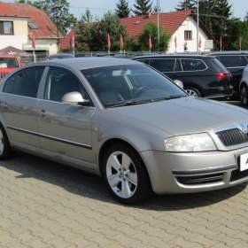 Fotka k inzerátu Škoda Superb 2.5 TDi, Elegance, kůže / 18369914