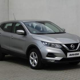 Fotka k inzerátu Nissan Qashqai 1.7 dCi 4x4, 1. maj,ČR, AC / 18453302