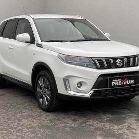 Fotka k inzerátu Suzuki Vitara 1.4 Hybrid, Premium, LED / 18611436