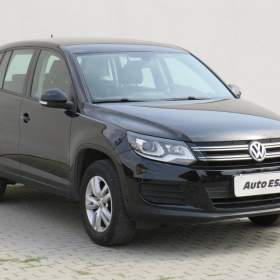 Fotka k inzerátu Volkswagen Tiguan 1.4TSi, 1. maj,ČR, AC, park / 18611632