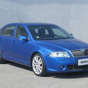 Fotka k inzerátu Škoda Octavia 2.0 TDi, RS, AC, TZ, xenon / 18805017