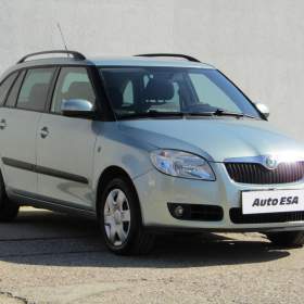 Fotka k inzerátu Škoda Fabia 1.4i 16V, 2. maj,ČR, Ambition / 18805115