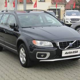 Fotka k inzerátu Volvo XC70 2.4 D5 AWD, ČR, Momentum, AT / 18807519