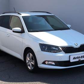 Fotka k inzerátu Škoda Fabia 1.4 TDi, Style, navi, +kola / 18833510