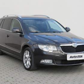 Fotka k inzerátu Škoda Superb 2.0TDi, AT, xenon / 18857800