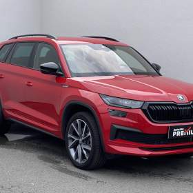 Fotka k inzerátu Škoda Kodiaq 2.0 TDi 4x4 7míst, 1. maj,ČR / 18887123