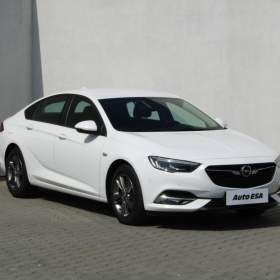 Fotka k inzerátu Opel Insignia 2.0CDTi, LED, navi, pak kam. / 18887293