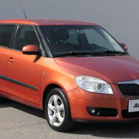 Fotka k inzerátu Škoda Fabia 1.2 i, ČR, AC, TZ / 18887349