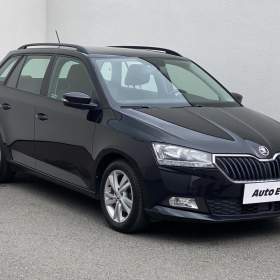 Fotka k inzerátu Škoda Fabia 1.0 TSi, Ambition, +kola / 18887464