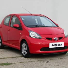 Fotka k inzerátu Toyota Aygo 1.0i, ČR, el. okna / 18887491