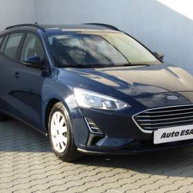 Fotka k inzerátu Ford Focus 1.0T, ČR, Trend / 18887620