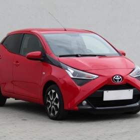 Fotka k inzerátu Toyota Aygo 1.0i, 2. maj,ČR, STK10/2024 / 18887687