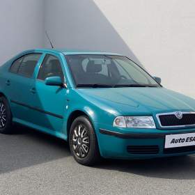 Fotka k inzerátu Škoda Octavia 1.4 16V, Ambiente, AC / 18887707