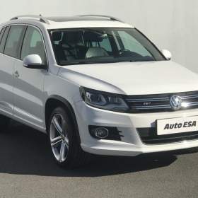 Fotka k inzerátu Volkswagen Tiguan 2.0 TDi 4x4, R- Line, DSG / 18887885