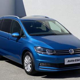 Fotka k inzerátu Volkswagen Touran 2.0 TDi, Comfortline / 18888313