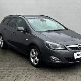 Fotka k inzerátu Opel Astra 2.0CDTi, Sport, bixen, navi / 18888857