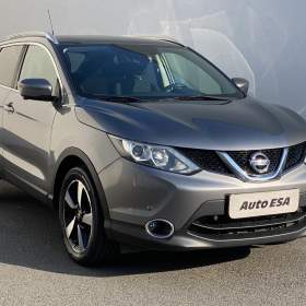 Fotka k inzerátu Nissan Qashqai 1.6 DiG- T, 2. maj,ČR, Navi / 18888928