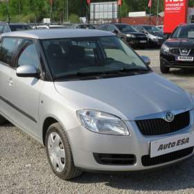 Fotka k inzerátu Škoda Fabia 1.4 i, +sada kol, +pneu / 18889488