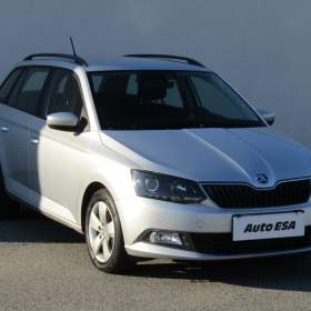 Fotka k inzerátu Škoda Fabia 1.4TDi, ČR, Style / 18889980