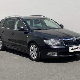 Fotka k inzerátu Škoda Superb 1.6 TDi, GreenLine, navi, / 18889993