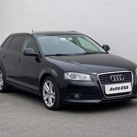 Fotka k inzerátu Audi A3 2.0 TDi Sportback, AC, bixen / 18890041