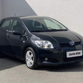 Fotka k inzerátu Toyota Auris 1.4VVT- i, AC, TZ, +kola / 18890634