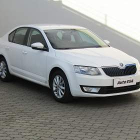 Fotka k inzerátu Škoda Octavia 1.2TSi, Ambition / 18890651