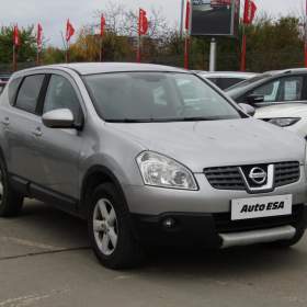 Fotka k inzerátu Nissan Qashqai 1.5 dCi, AC, TZ, park. asist / 18890885