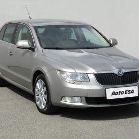 Fotka k inzerátu Škoda Superb 3.6 V6 4x4, ČR, DSG, xenon / 18891130