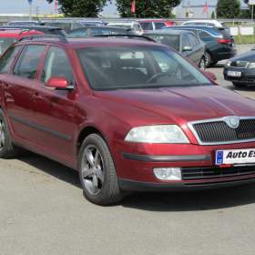 Fotka k inzerátu Škoda Octavia 1.9TDi, Ambiente, AC, TZ / 18891142