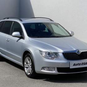 Fotka k inzerátu Škoda Superb 1.4 TSi, Comfort, výhřev sed / 18891157