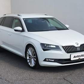 Fotka k inzerátu Škoda Superb 2.0 TDi, Style, bixen / 18891566