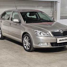 Fotka k inzerátu Škoda Octavia 1.4 TSi, DSG / 18891722