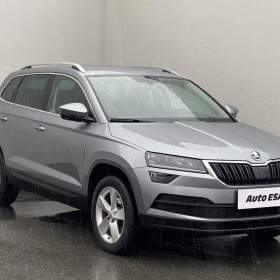 Fotka k inzerátu Škoda Karoq 1.6 TDi, Style, DSG, LED / 18891784