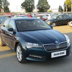 Fotka k inzerátu Škoda Superb 2.0 TDi, ČR, Ambition, LED / 18891842