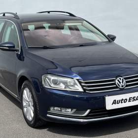 Fotka k inzerátu Volkswagen Passat 2.0TDi 4x4, Comfortline, DSG / 18891867